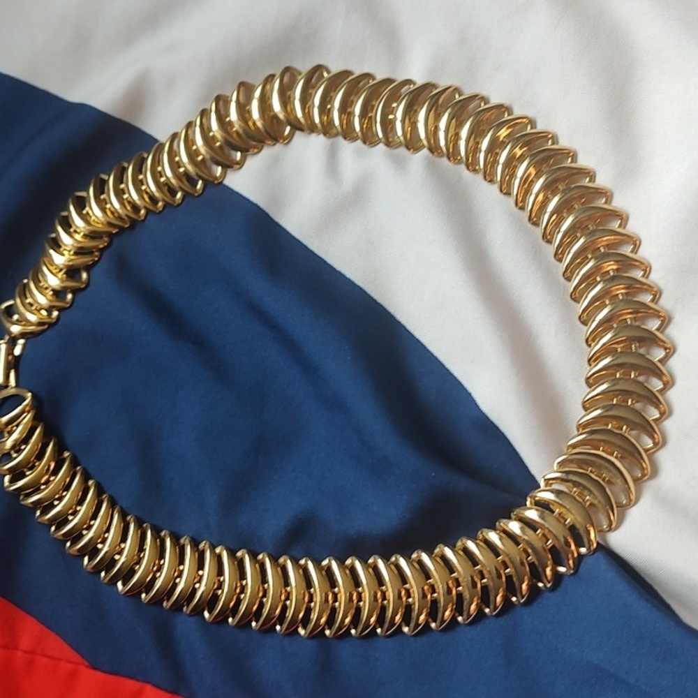 Gold Coil Necklace - Picture 3 of 6